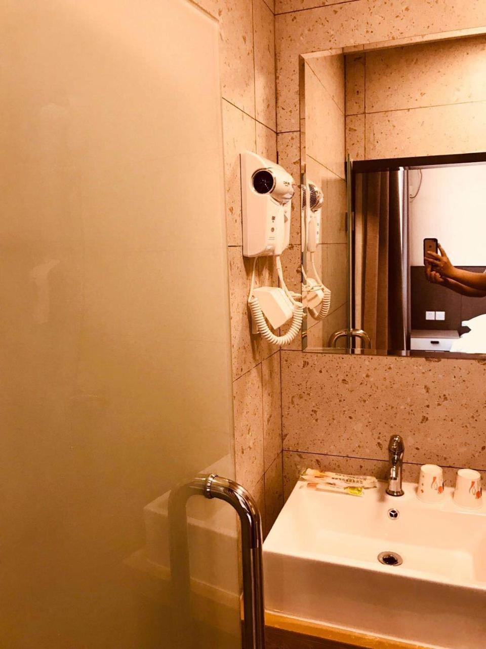 Beijing Xinhuayuan Hotel מראה חיצוני תמונה